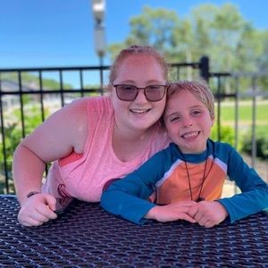 Meet your Posher, Isabel deeann